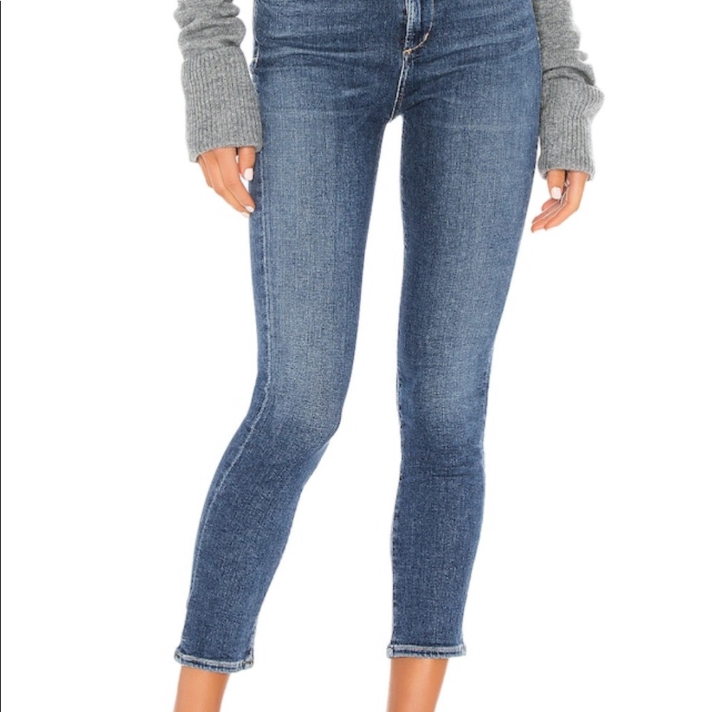 Like new Citizens Rocket Crop Jean